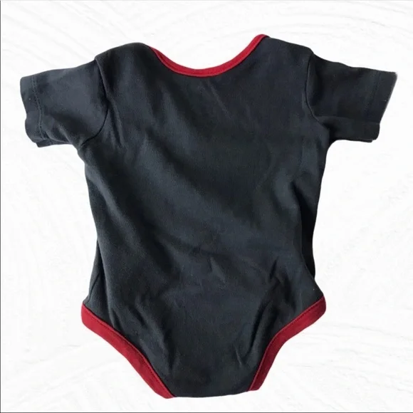 Jordan Baby Bundle, Bodysuit, NWT Bib & Booties - Picture 11 of 14